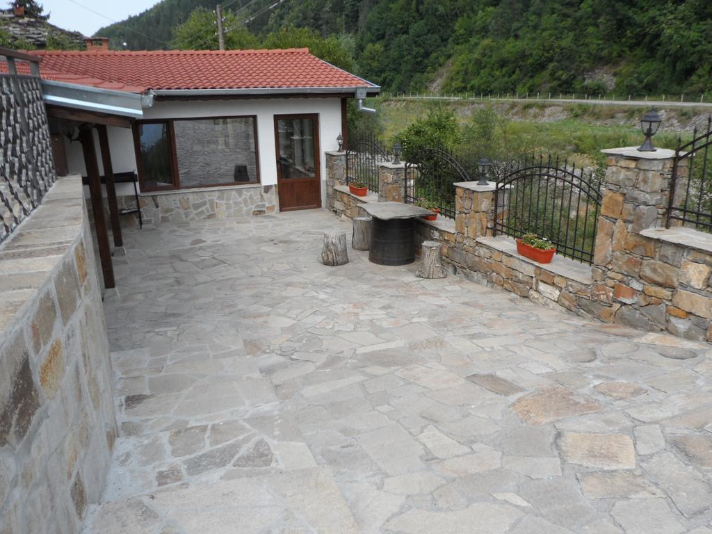 Guest House Ivan Cherni Osum 외부 사진